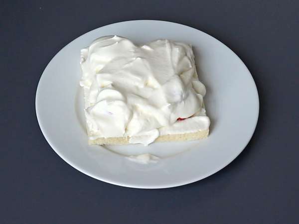 Ichigo sando: il sandwich giapponese alle fragole soffice e irresistibile - Preparazione tappa 6