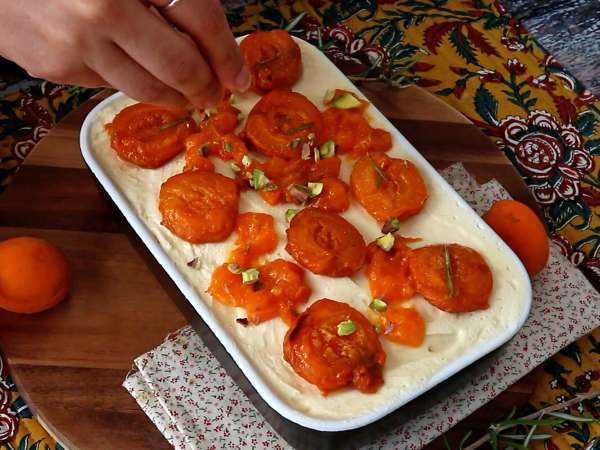 Tiramisù albicocche e pistacchi - Preparazione tappa 11