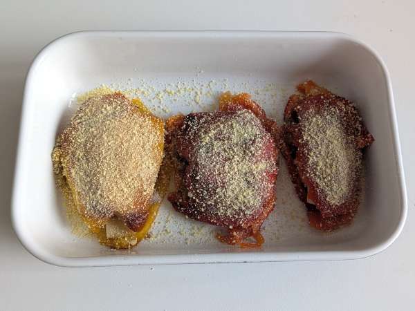 Peperoni farciti e gratinati in friggitrice ad aria con salsiccia e scamorza - Preparazione tappa 11