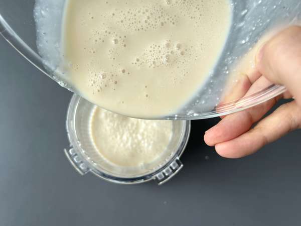 Gelato alla vaniglia con la Ninja Creami: ricetta facile e cremosa - Preparazione tappa 2