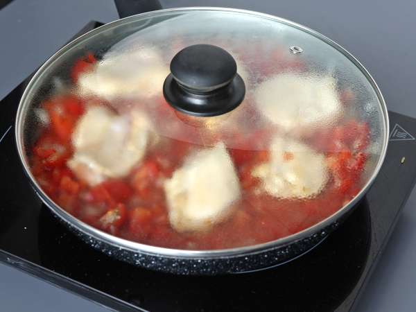 One pot con pollo, riso al pomodoro e peperoni - Preparazione tappa 7