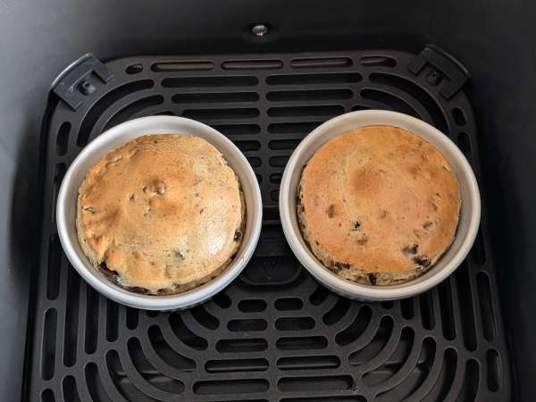 Tortini salati con olive e Philadelphia in friggitrice ad aria - Preparazione tappa 7