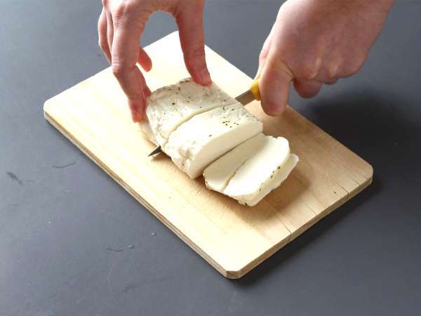 Insalata di barbabietole con halloumi grigliato - Preparazione tappa 4