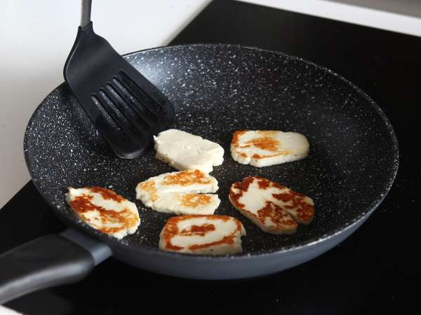 Insalata di barbabietole con halloumi grigliato - Preparazione tappa 7