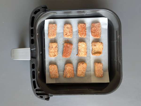 Nuggets di tofu e fagiolini alla thailandese in friggitrice ad aria - Preparazione tappa 5