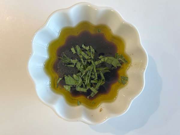 Insalata di lenticchie, feta ed edamame con verdure croccanti - Preparazione tappa 4
