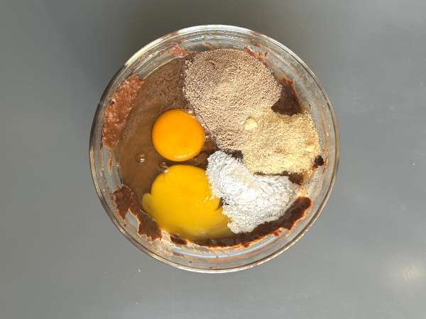 Brownie proteico al cioccolato e fagioli rossi senza farina - Preparazione tappa 4