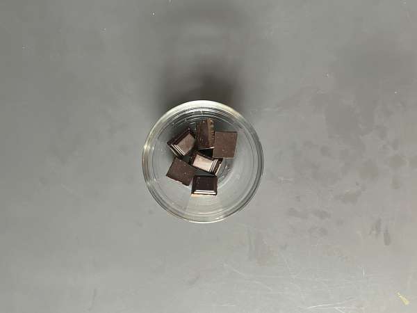Crema al cioccolato con tofu morbido: dessert cremoso e goloso con soli 2 ingredienti - Preparazione tappa 1