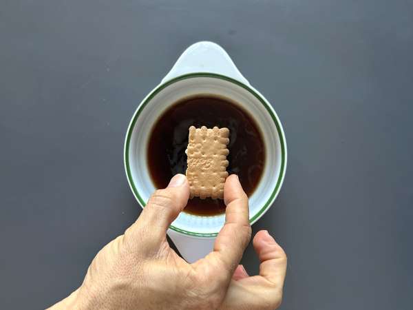 Tiramisù con tofu morbido: senza mascarpone e senza uova - Preparazione tappa 3