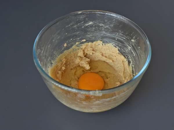 Barrette cookie al cioccolato, morbide e croccanti allo stesso tempo - Preparazione tappa 2
