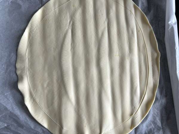 Crostata agrodolce con fichi, brie e noci - Preparazione tappa 4
