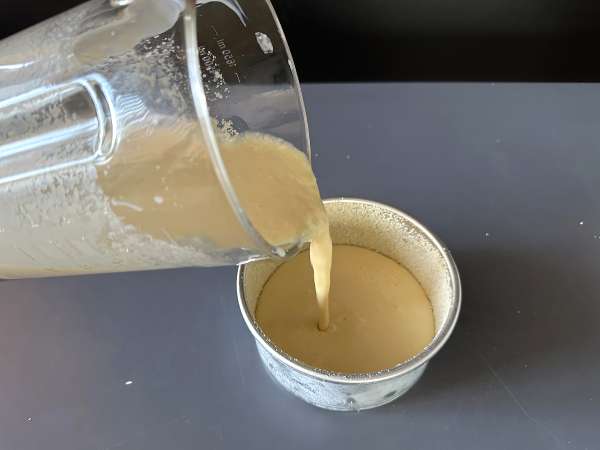 Torta flan al cocco e latte condensato facile e cremosa - Preparazione tappa 4