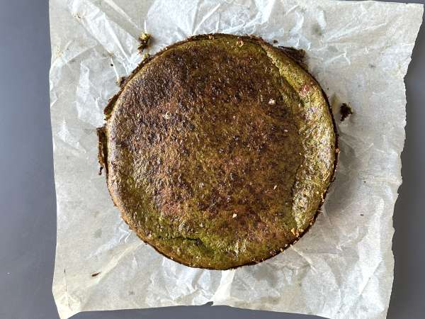 Torta salata senza sfoglia con spinaci e formaggio: morbida e cremosa - Preparazione tappa 7
