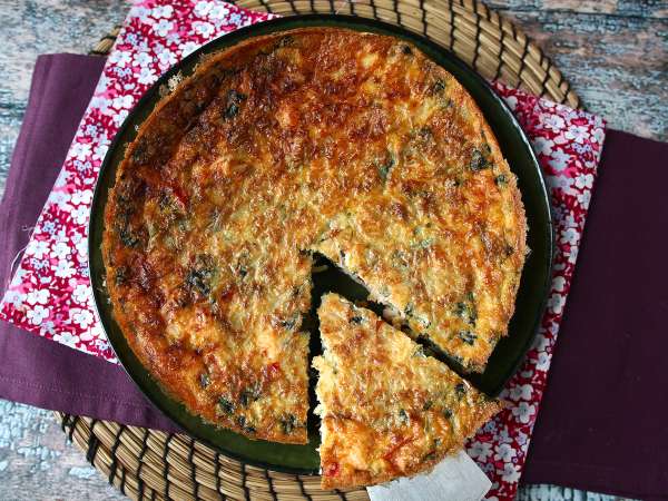 Torta salata con salmone, spinaci e cottage cheese senza pasta sfoglia - Preparazione tappa 9