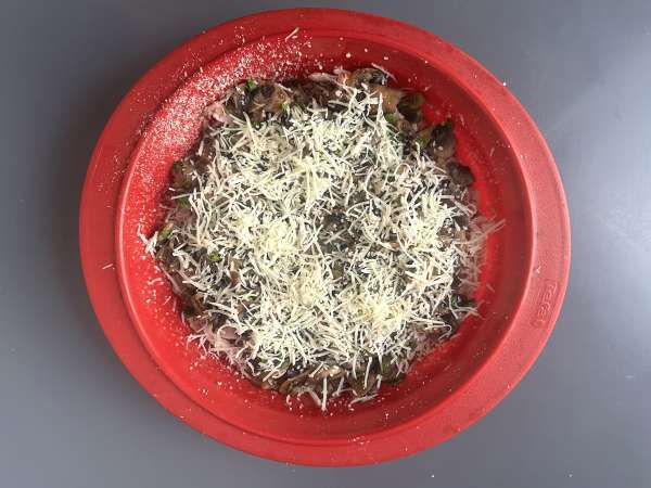 Quiche senza base con funghi, pancetta e fiocchi di latte - Preparazione tappa 6