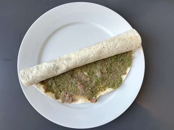Spiedini di piadina con carne macinata: sfiziosi e croccanti - Preparazione tappa 3