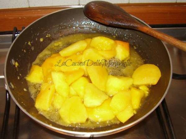 Cheesecake freddo con yogurt e gelatina alle pesche - Preparazione tappa 4