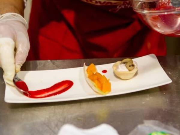 Tartelletta Matta con prosciutto e champignon, chutney di melone e salsa di lamponi - Preparazione tappa 4