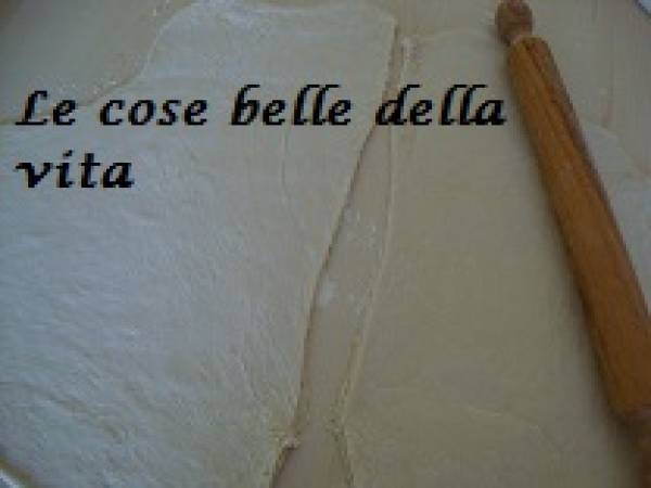 Rose di pane alle olive e al prosciutto - Preparazione tappa 1