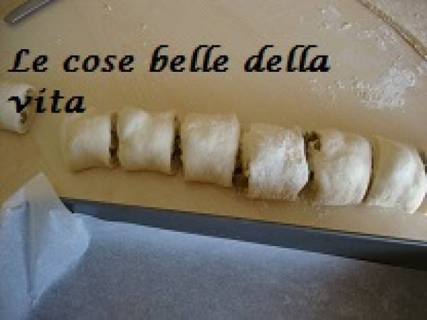 Rose di pane alle olive e al prosciutto - Preparazione tappa 4