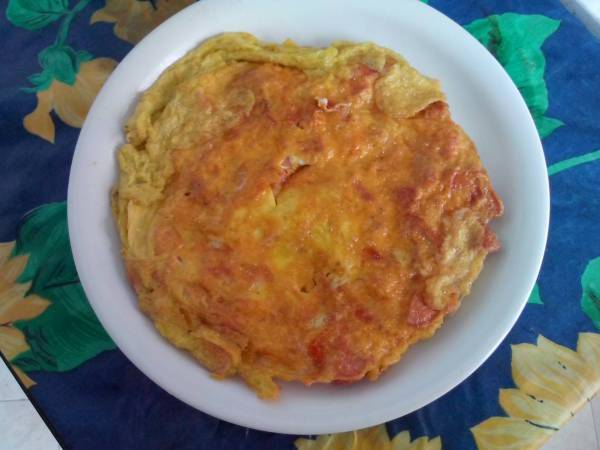 Frittata con wurstel e formaggio filante - Preparazione tappa 5