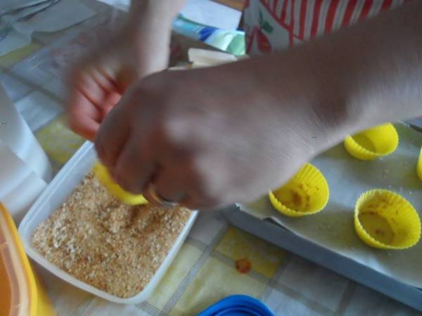 Muffin di patate con un cuore ripieno di - Preparazione tappa 2