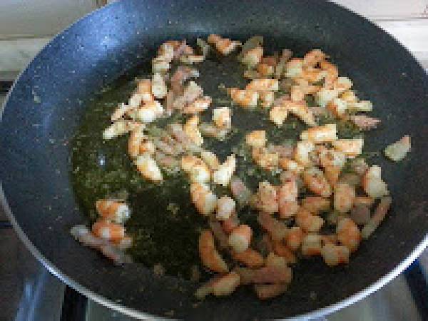 Pennoni guanciale, gamberi e tartufo - Preparazione tappa 3
