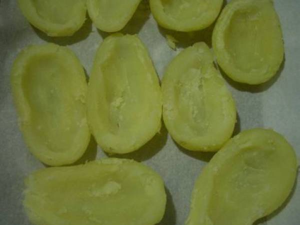 Patate ripiene con prosciutto cotto - Preparazione tappa 1