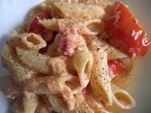Pennette con pomodori datterini e ricotta - Preparazione tappa 1