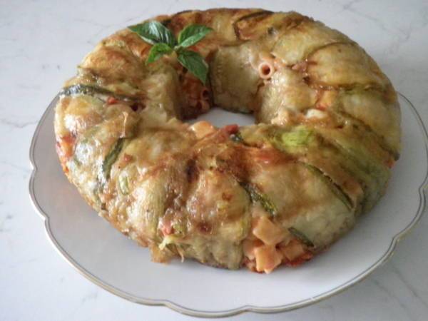 Corona di zucchine con tubetti al forno - Preparazione tappa 1