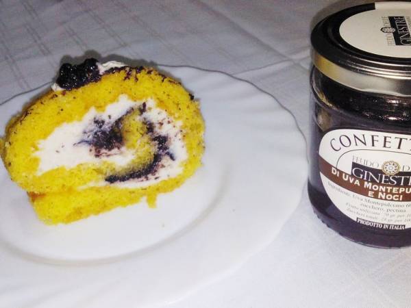 Tronchetto con ricotta di bufala e confettura di Uva Montepulciano e noci - Preparazione tappa 1