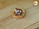 Tappa 2 - Crostini con Pesto e pomodori secchi
