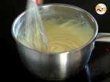 Tappa 3 - Treccine di sfoglia con crema pasticcera alla vaniglia