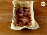 Tappa 3 - Torta salata di pasta fillo con prosciutto crudo e pomodori secchi