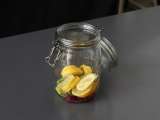 Tappa 3 - Acqua aromatizzata limone, basilico e lamponi