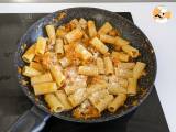 Tappa 7 - Pasta con zucca e salsiccia