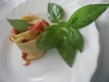 Tappa 1 - Rose di crespelle con melanzane mozzarella e salame