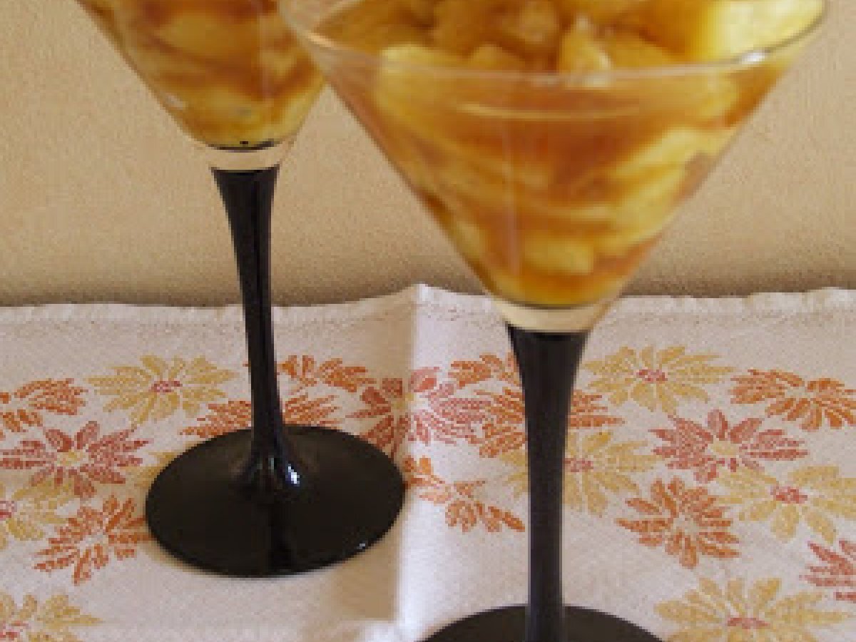 Ananas alla cannella e arancia