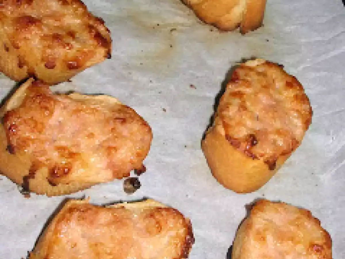 Antipasto con crostini facili facili