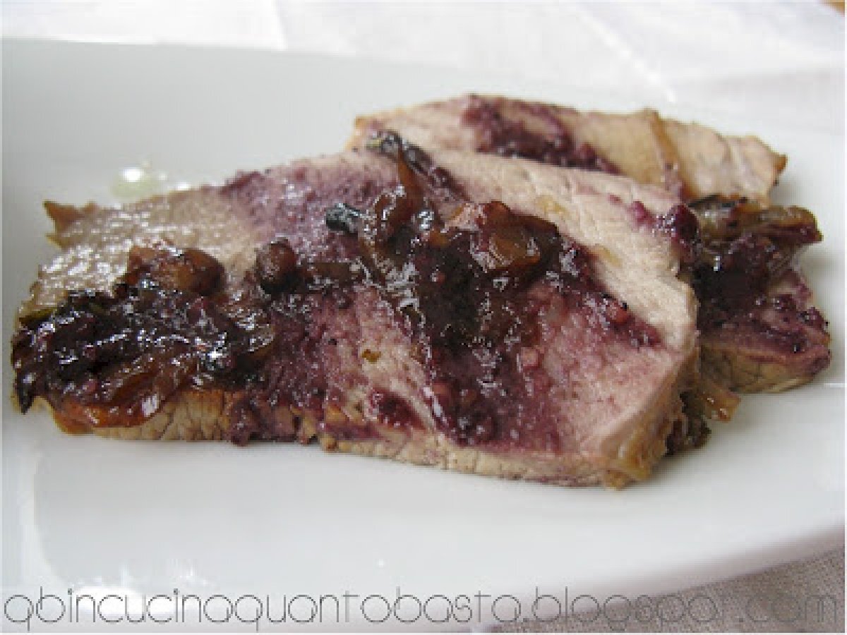ARROSTO CON SALSA DI MIRTILLI E MENTA