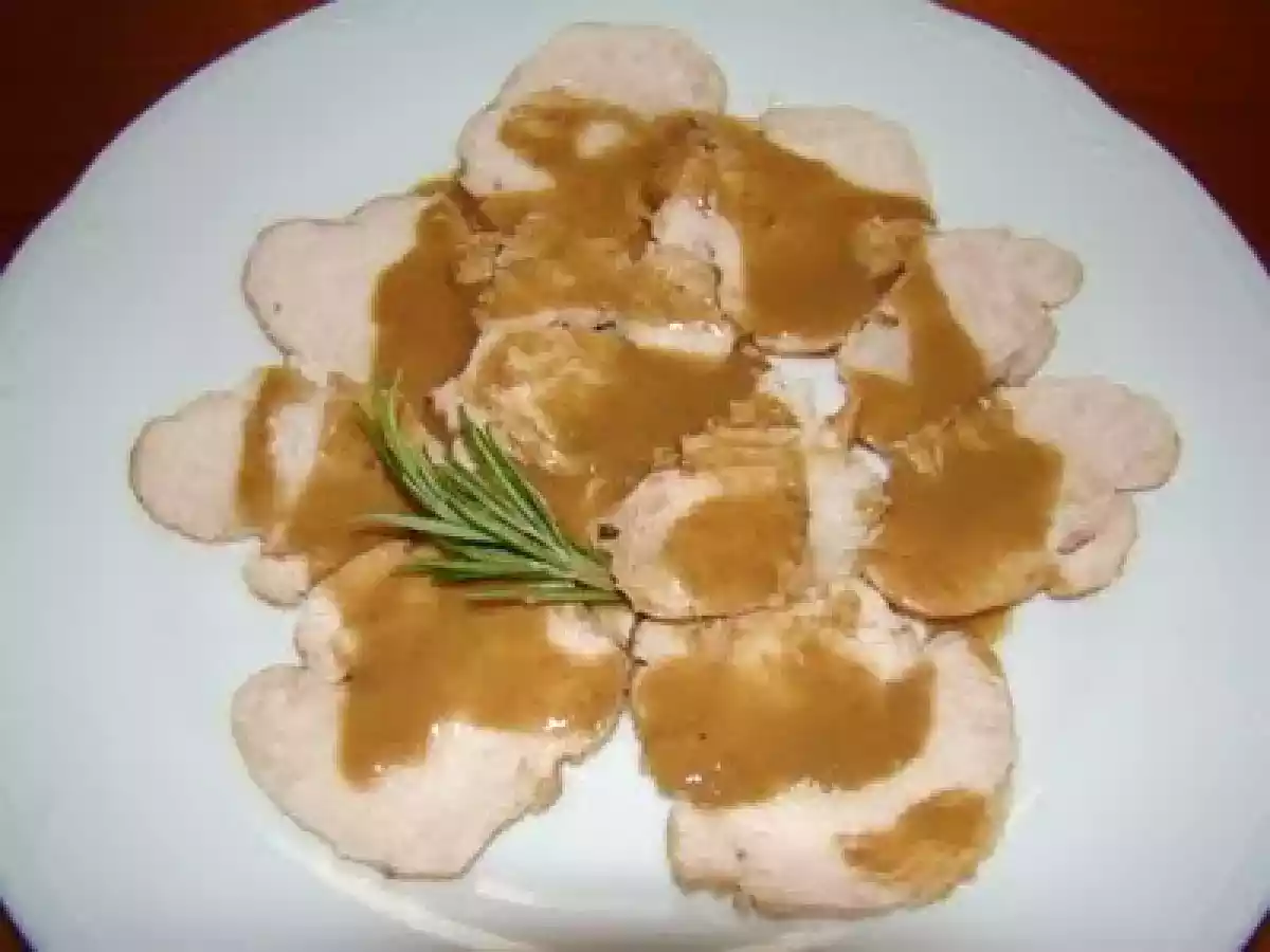 Arrosto di tacchino con salsa alle olive