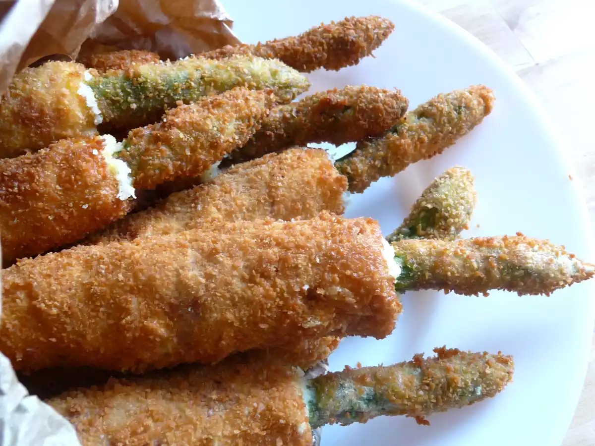 Asparagi all'emiliana