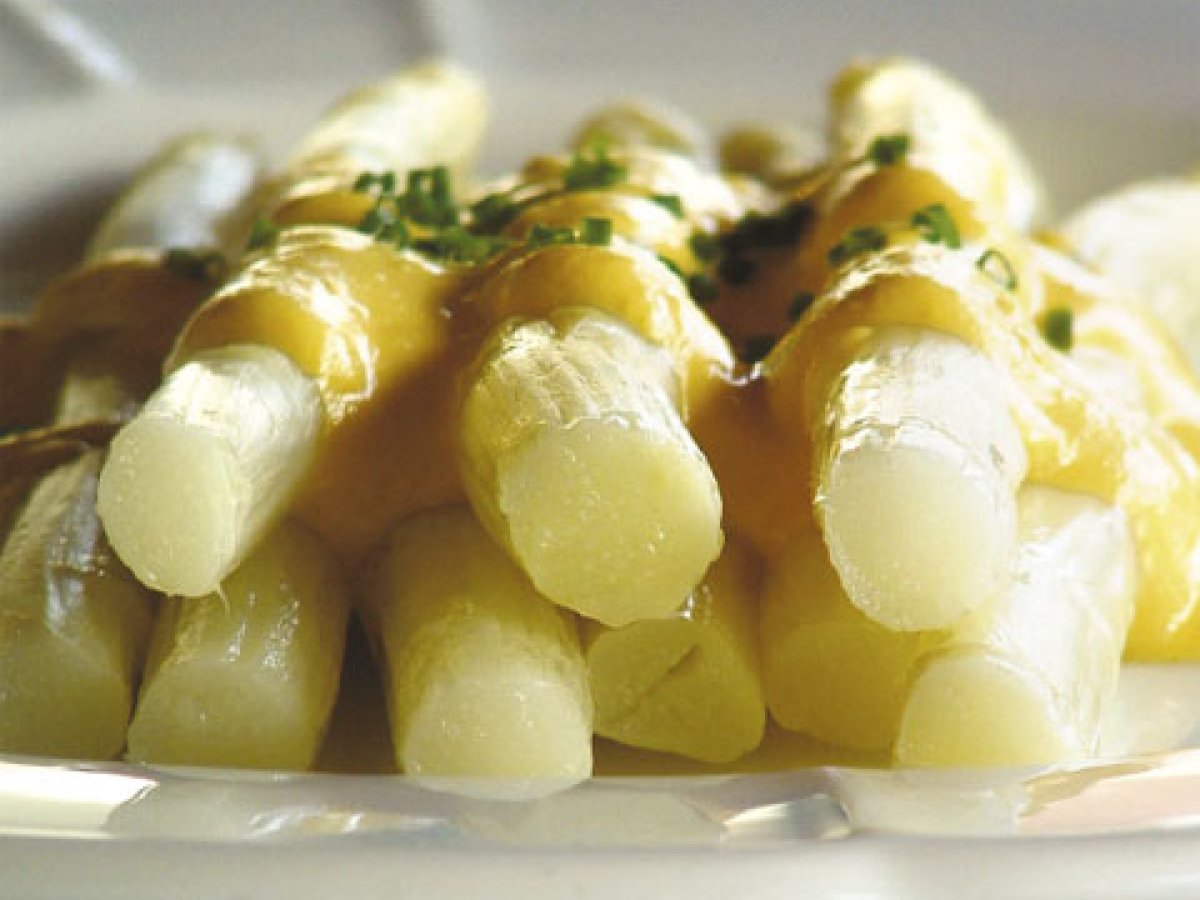 Asparagi alla goriziana