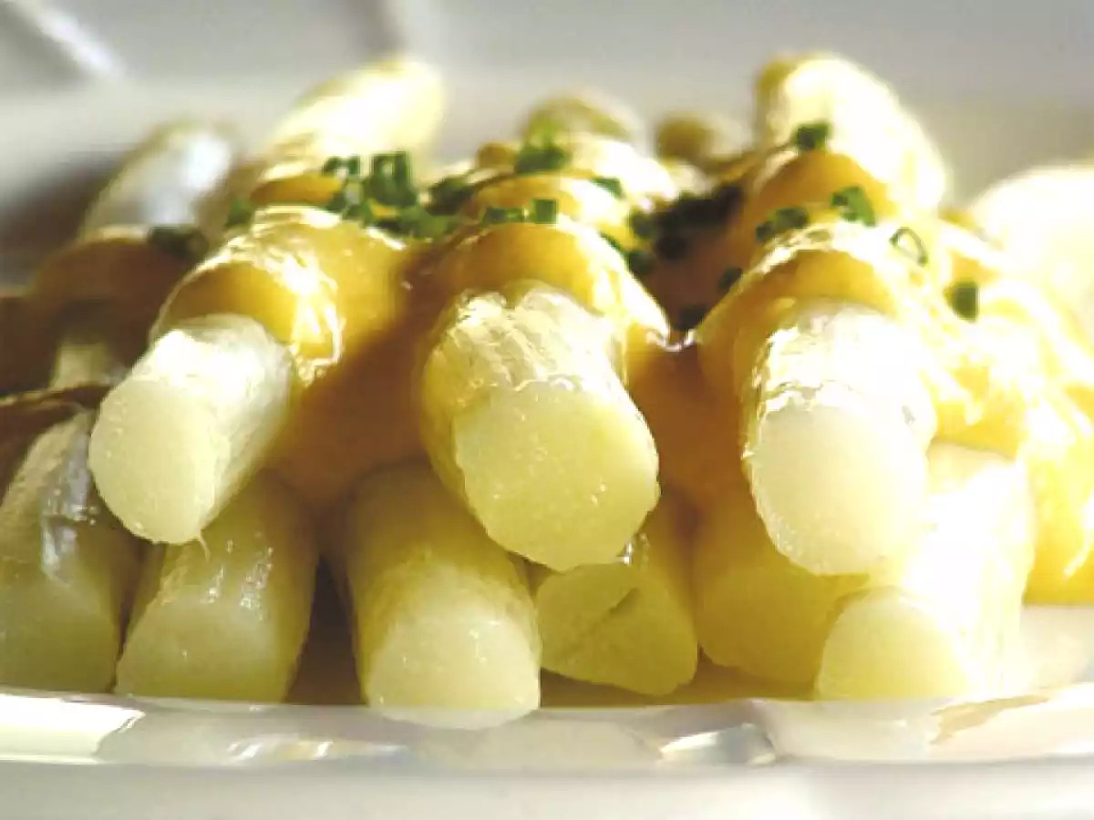 Asparagi alla goriziana