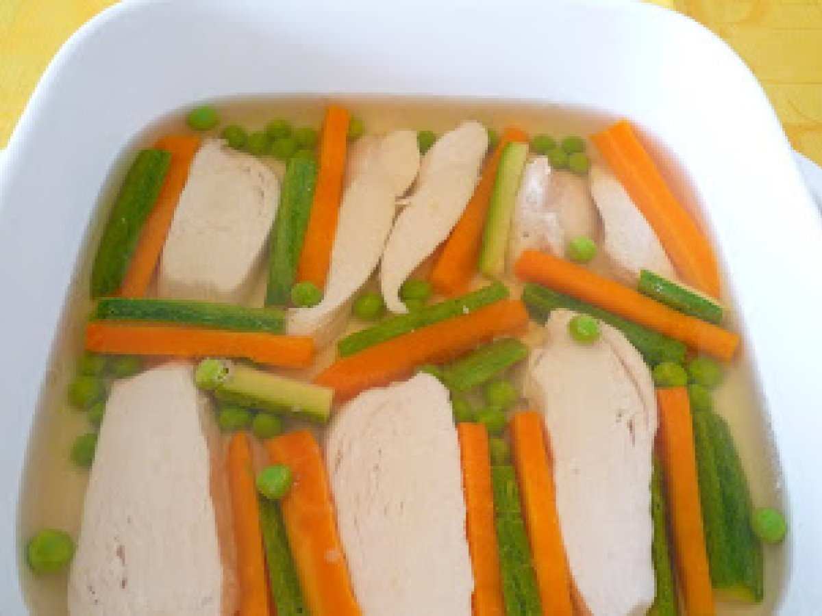 Aspic di pollo con verdure