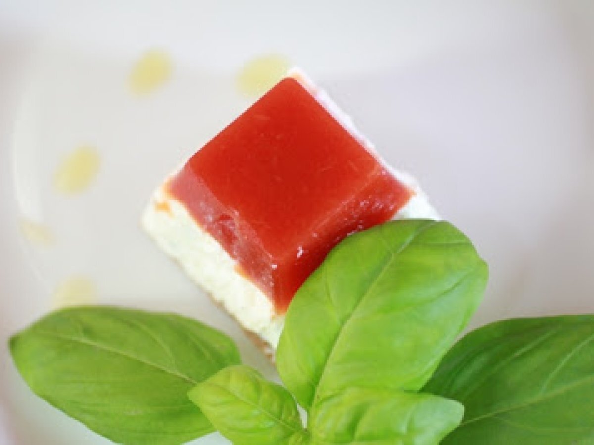 Aspic di pomodoro e yogurt di una mia lettrice