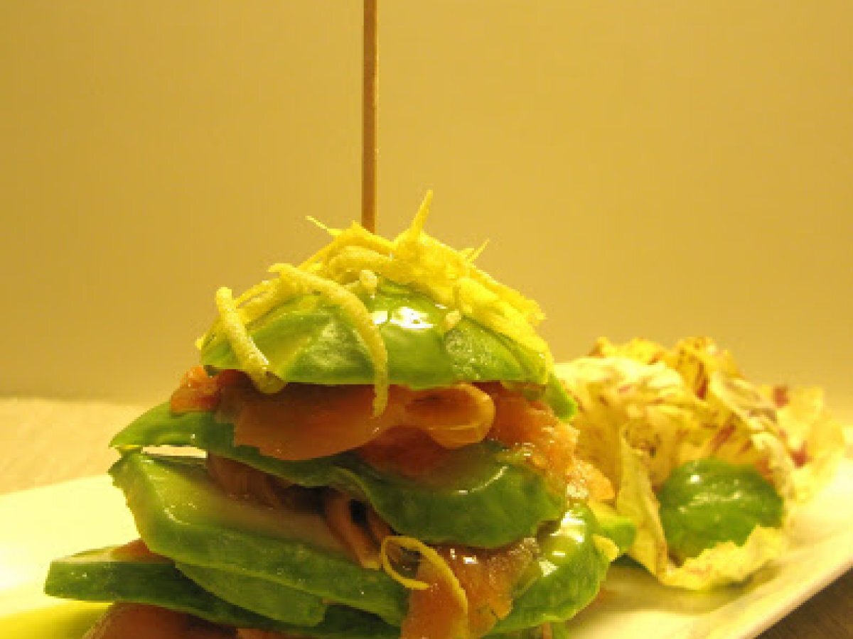 Avocado e salmone affumicato