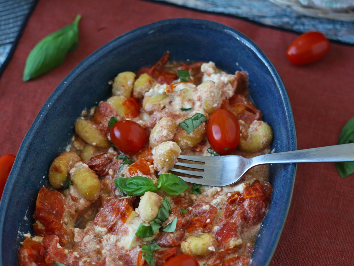 Baked feta gnocchi in friggitrice ad aria, un piatto super veloce per pranzo o per cena! - foto 2