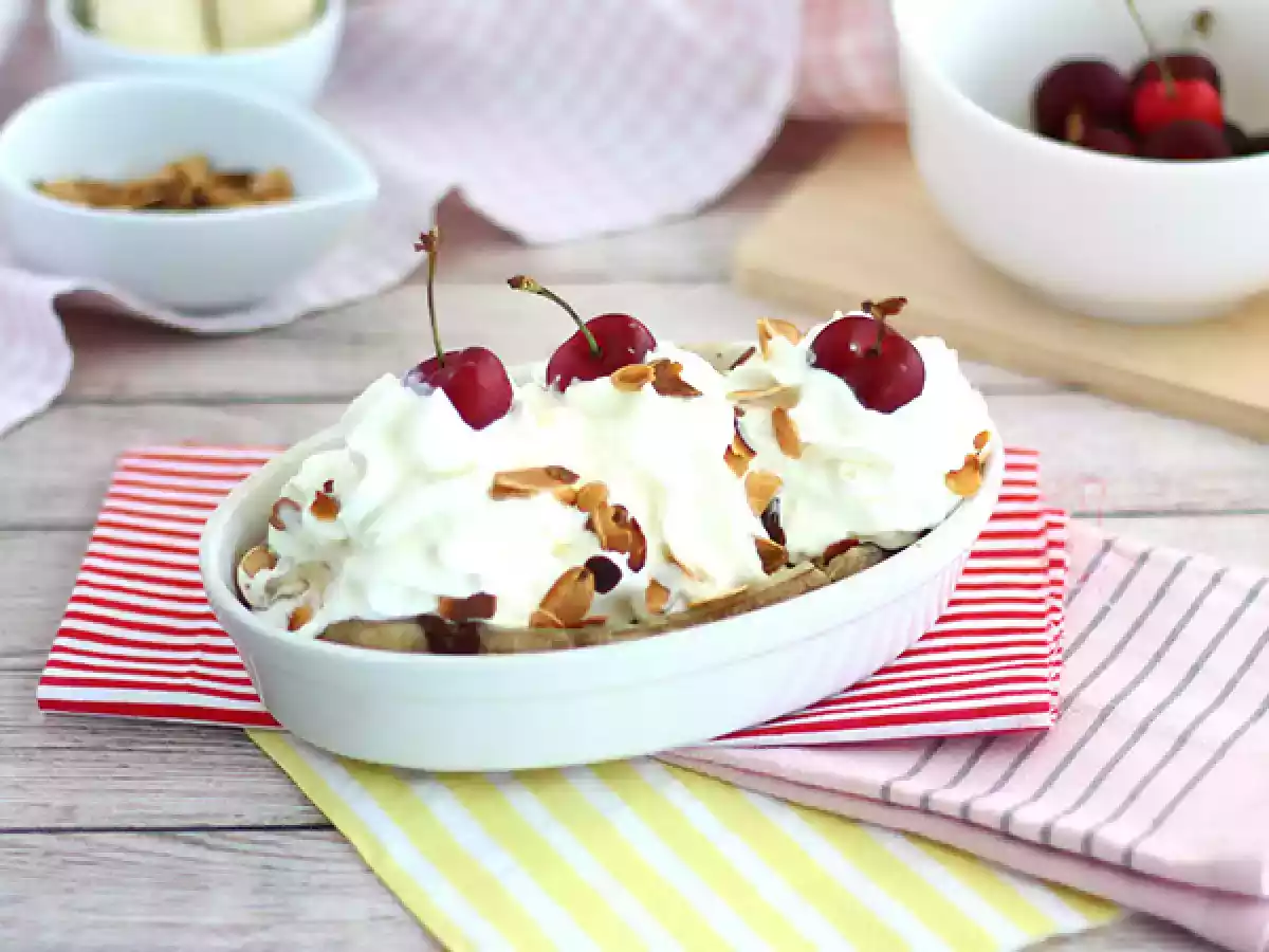Banana Split, dessert a base di frutta e gelato