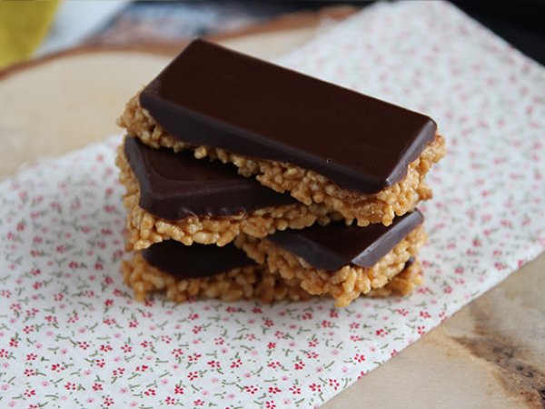 Barrette di riso soffiato e cioccolato